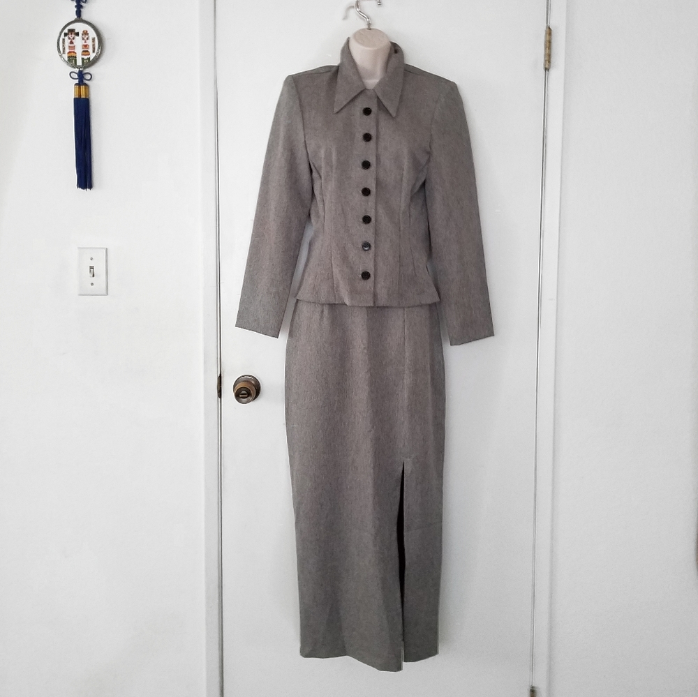 Ecru Gray Business Grey Skirt Suit